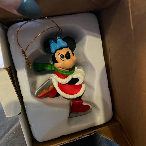 Minnie Mouse Disney ornement - Picture 3 of 4